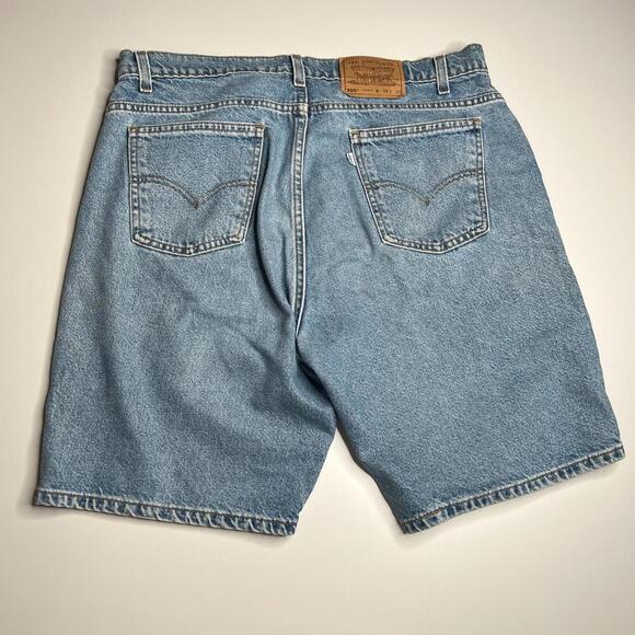 Vintage Levi’s 505 Regular Fit Denim Shorts W38 L9 Light Blue USA Made 90s - Picture 6 of 13